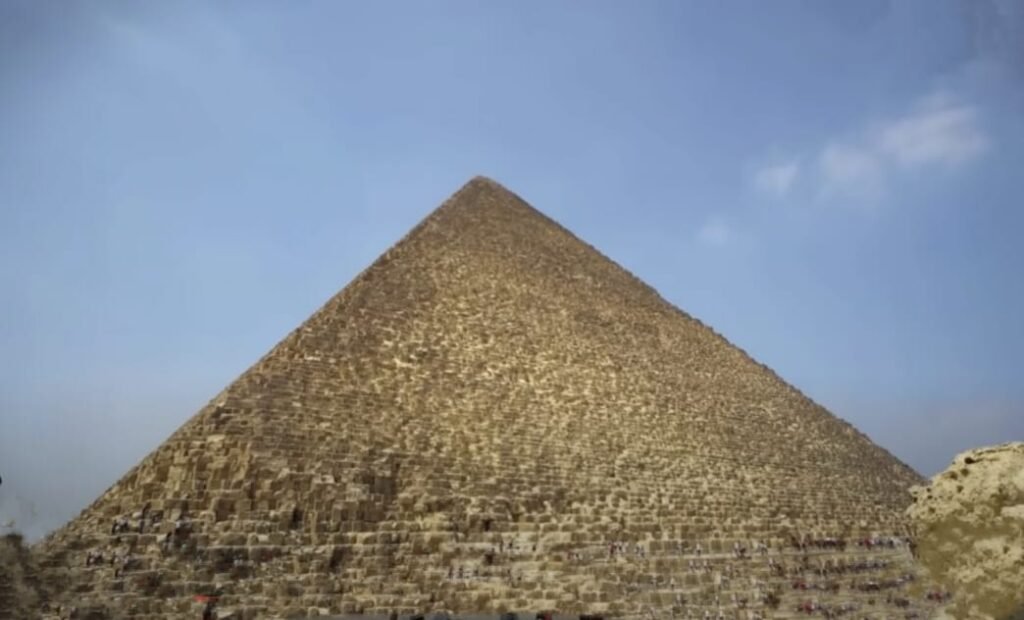 Pyramid of giza